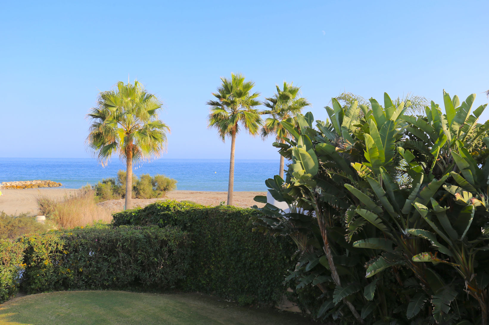 Villa for rent in Estepona